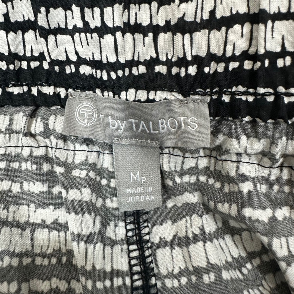 T by Talbots Womens MP Black White Striped Athletic Skort Cargo Pockets - Picture 3 of 10